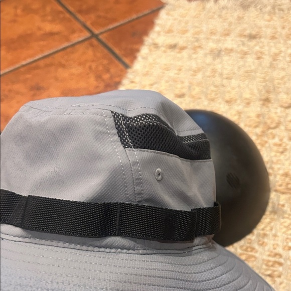 Adidas Gray Performance Bucket Hat - Picture 10 of 11
